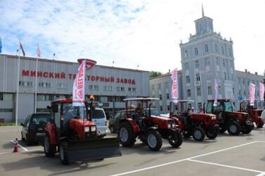 Группа компаний АИС и Минский тракторный завод заключили соглашение о сотрудничестве.